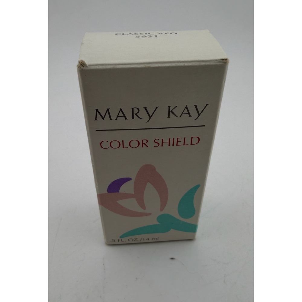 Mary Kay Color Shield Classic Red 5931 Nail Care Protection Top Coat‎